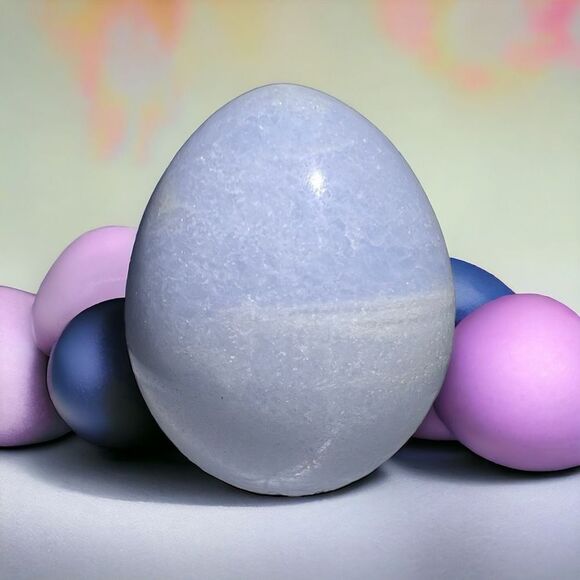 Celestine Crystal‎ Egg Meditation Stone - Picture 1 of 12